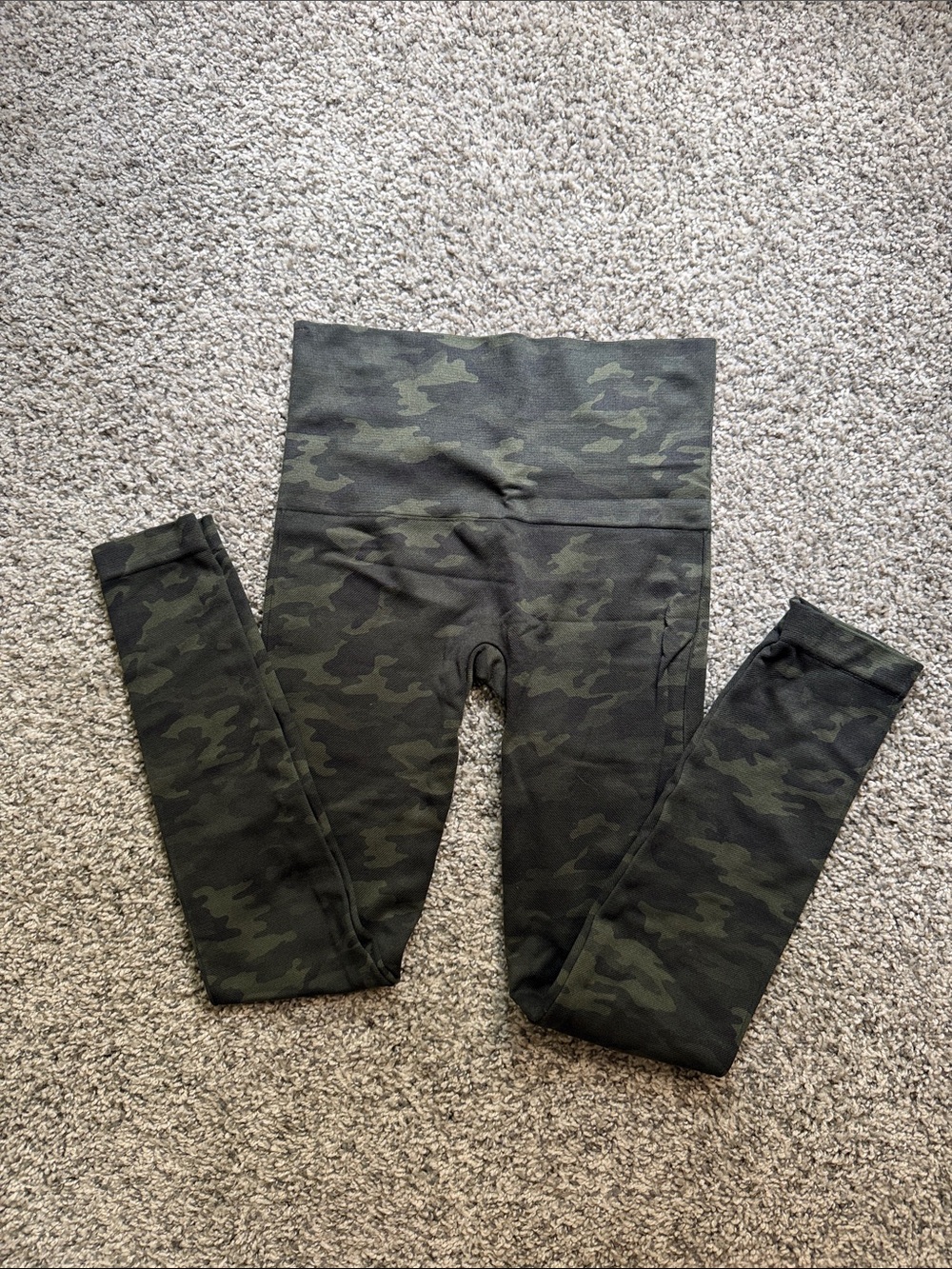 Spanx Camo High-Waist Active Leggings - Picture 5 of 5